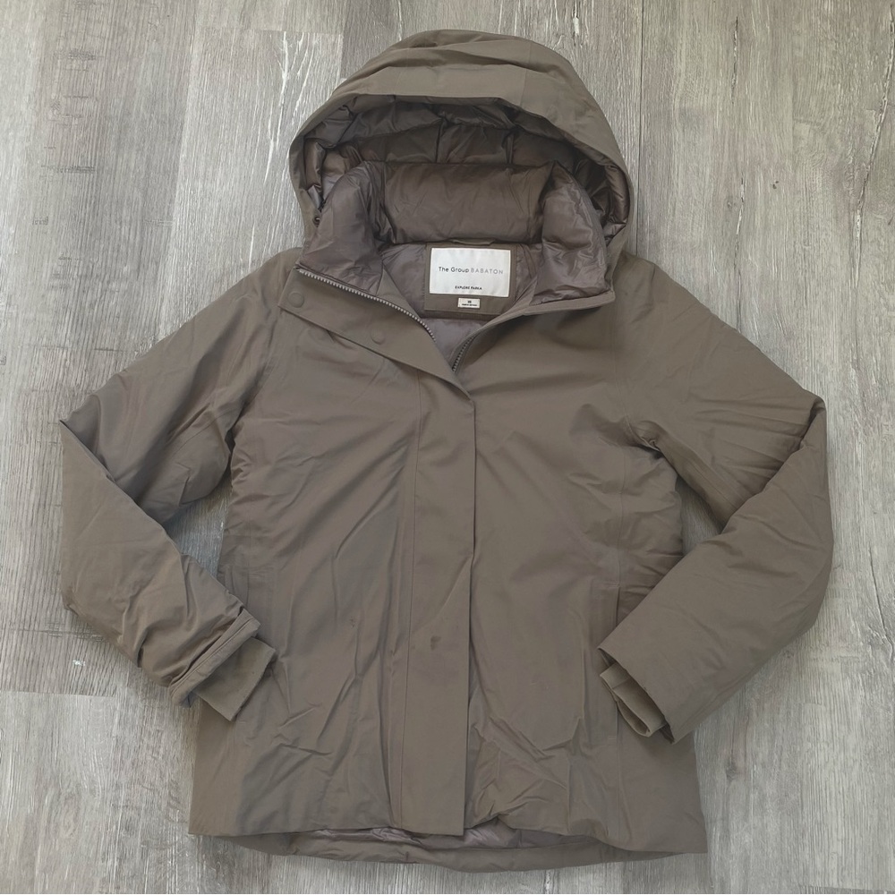 Aritzia THE GROUP Taupe Explore Short Parka jacket